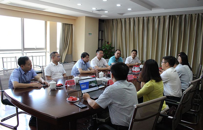 歡迎江西省工業(yè)合作協(xié)會(huì)黨支部書(shū)記、副會(huì)長(zhǎng)袁輝斌一行蒞臨挺進(jìn)環(huán)保調(diào)研