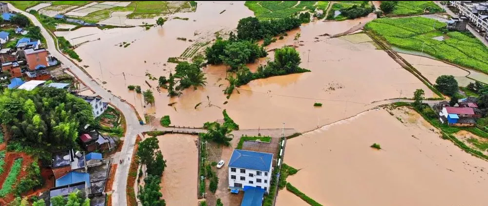 行大愛(ài) 勇?lián)?dāng) | 贛州市工商聯(lián)、商會(huì)聯(lián)合總會(huì)致信李平董事長(zhǎng)表感謝